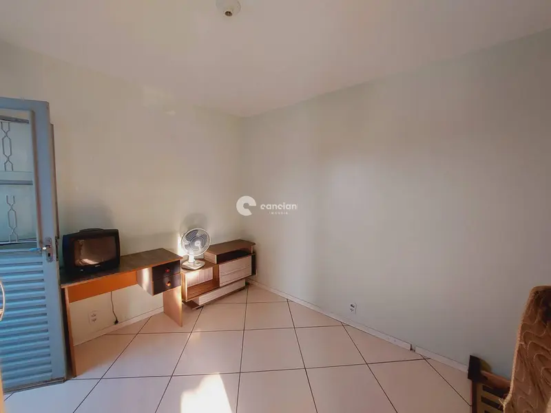 Casa à venda no Camobi: 