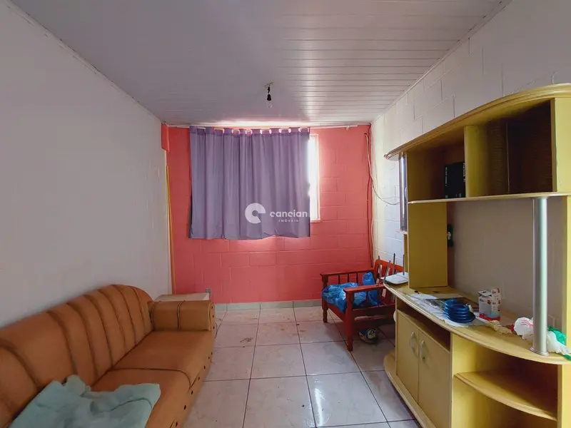 Casa à venda no Camobi: 