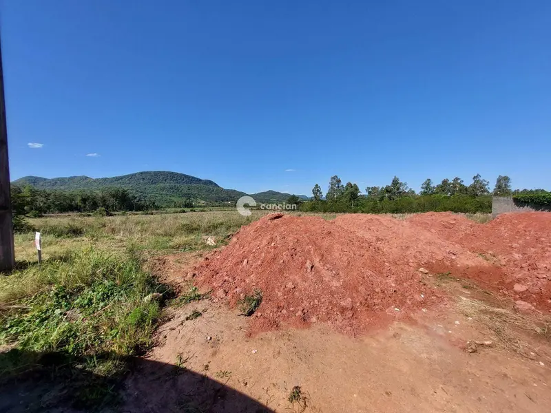 Terreno à venda no Pé de Plátano: