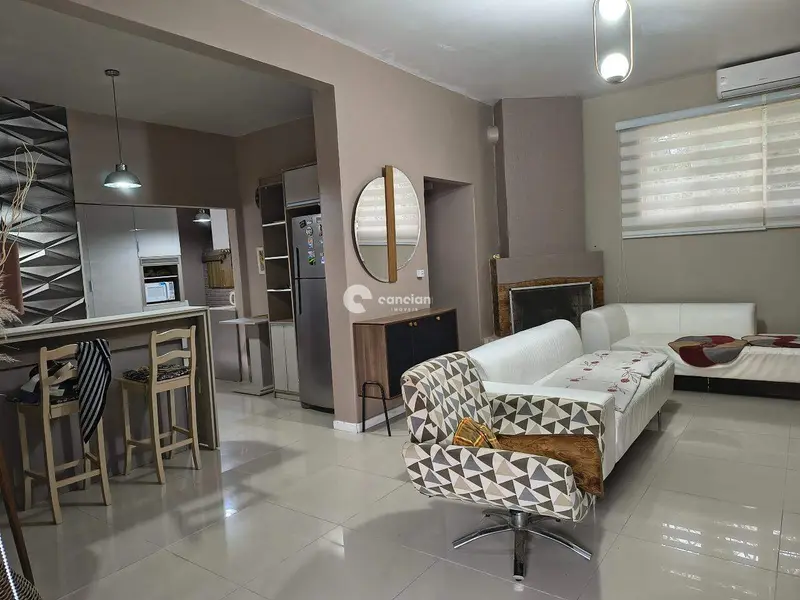 Casa de Condomínio para aluguel no Camobi: 
