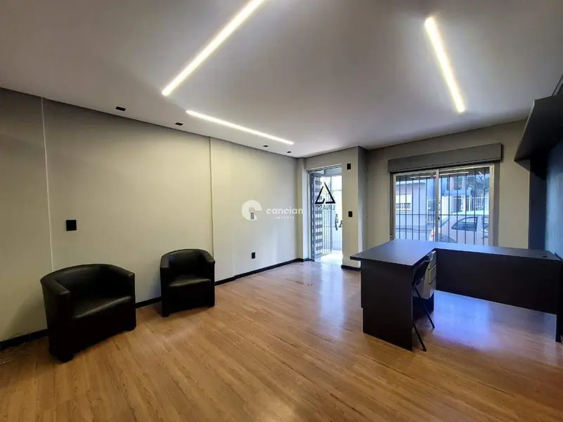 Sala Comercial para aluguel no Centro: 