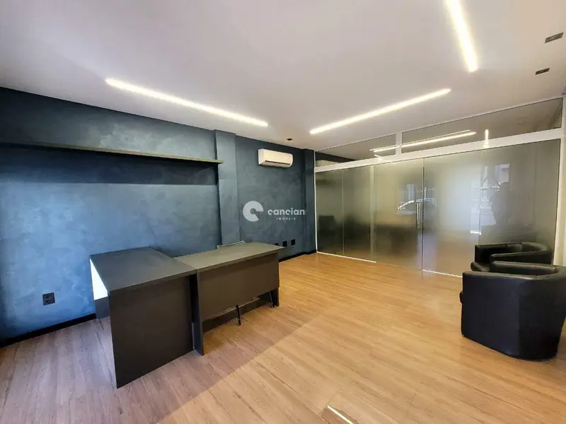 Sala Comercial para aluguel no Centro: 