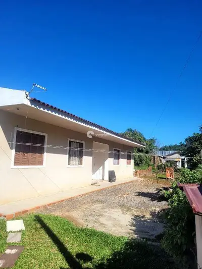 Casa para aluguel no Camobi: 