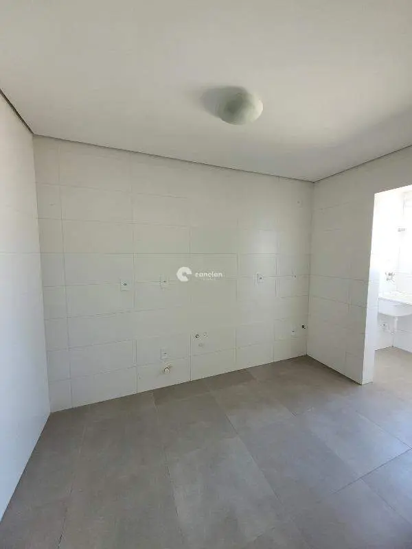 Apartamento para aluguel no Menino Jesus: 