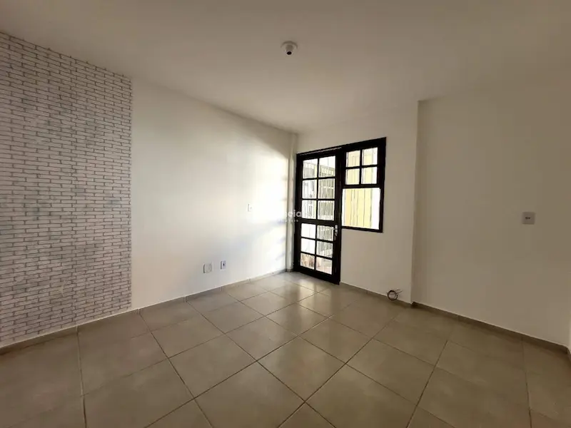 Apartamento para aluguel no Menino Jesus: