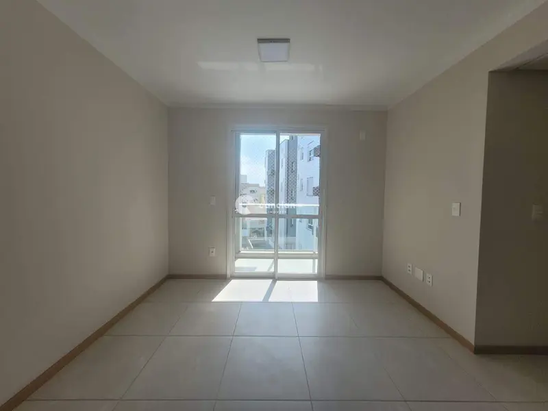 Apartamento para aluguel no Camobi: 