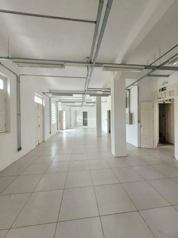 Prédio Comercial para aluguel no Centro: 