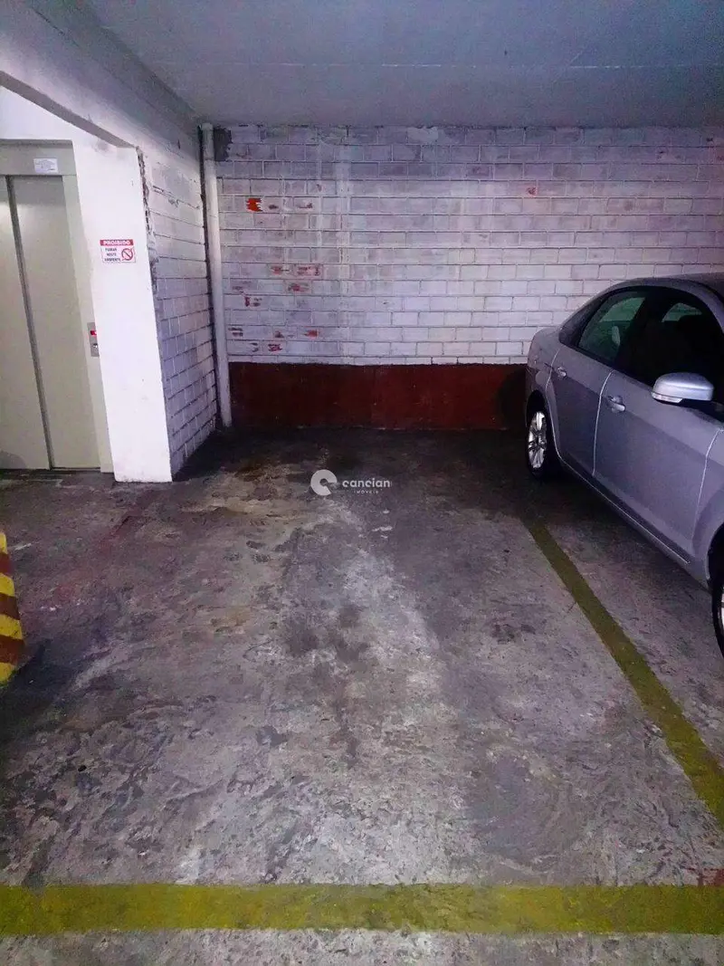 Box para aluguel no Centro: