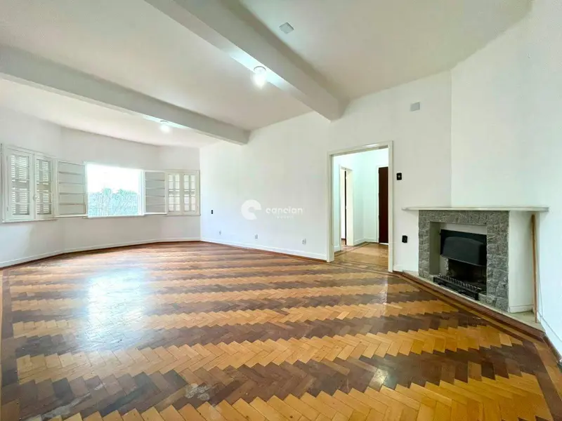Casa para aluguel no Camobi: 