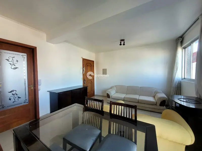 Apartamento para aluguel no Centro: 