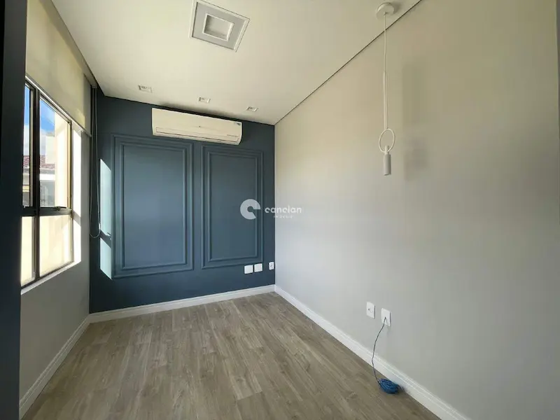 Sala Comercial à venda no Nossa Senhora das Dores: