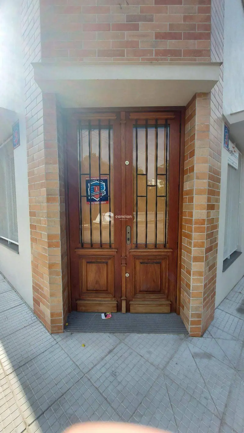 Prédio Comercial para aluguel no Centro: 