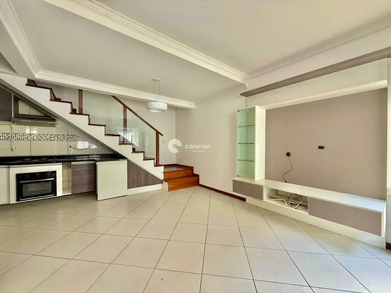 Casa de Condomínio à venda no Pinheiro Machado: