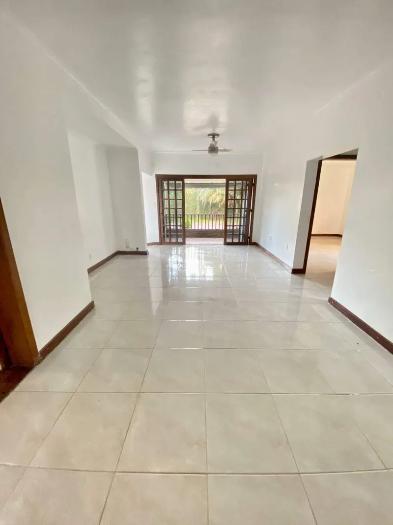Casa à venda no Camobi: 