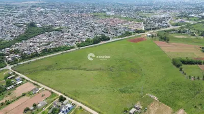 Terreno à venda no Tancredo Neves: 