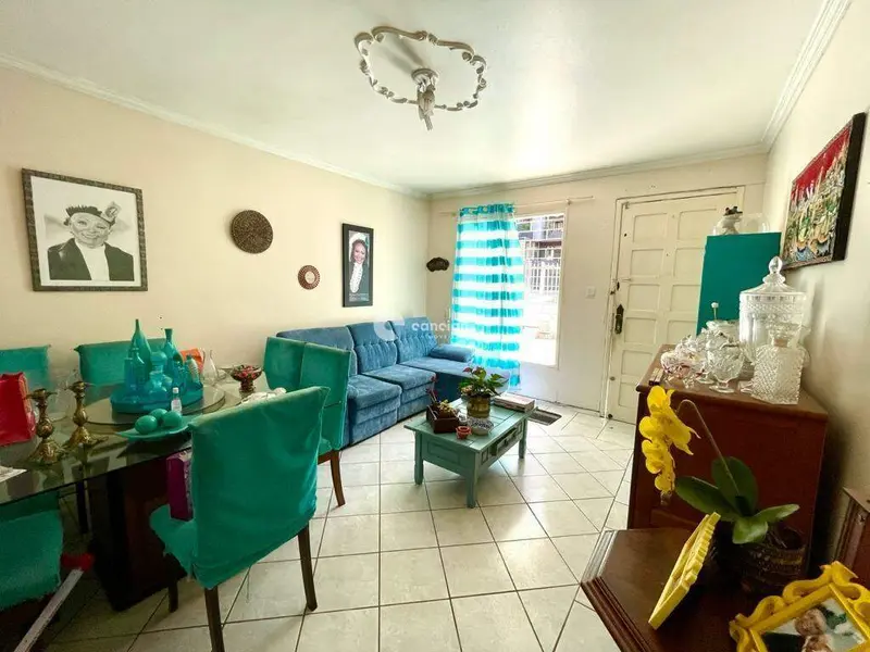 Casa à venda no Centro: 