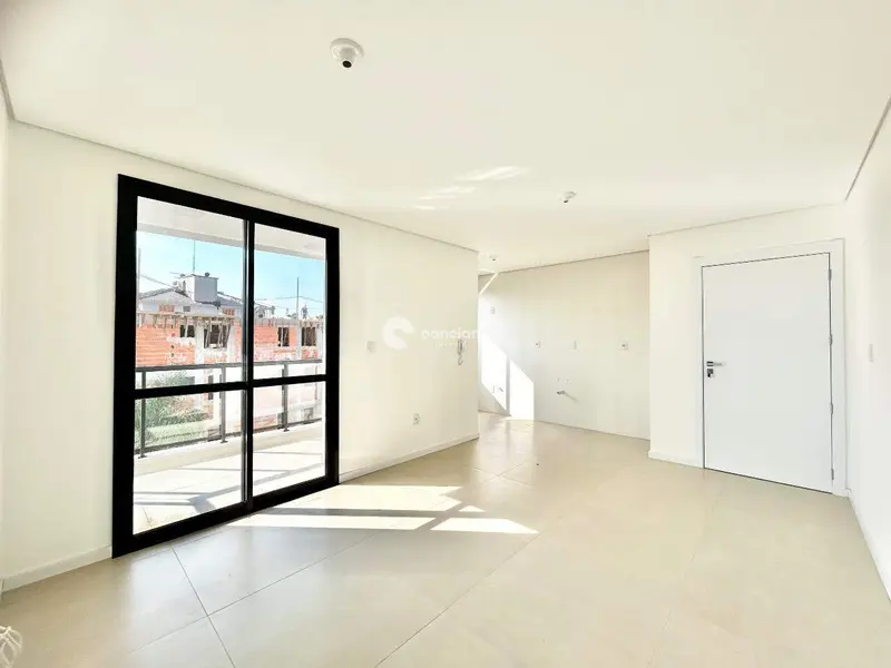 Apartamento à venda no Camobi: