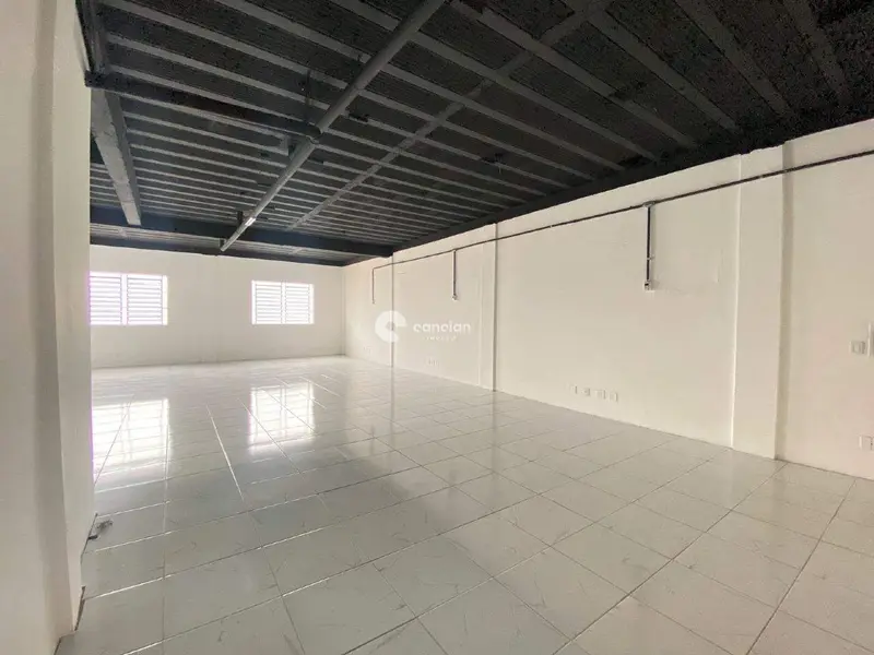 Sala Comercial para aluguel no Centro: 