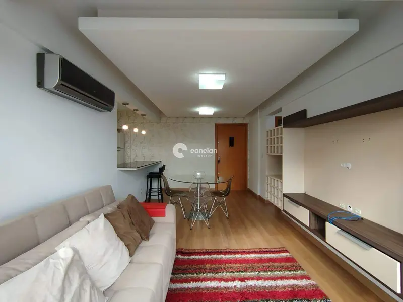 Apartamento para aluguel no Centro: 