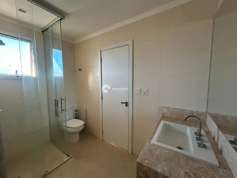 Apartamento para aluguel no Menino Jesus: 