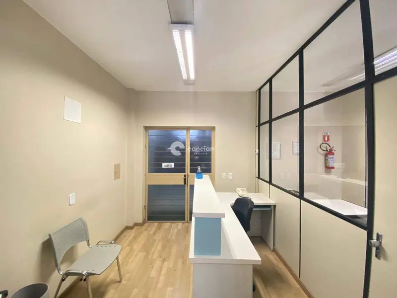 Sala Comercial à venda no Centro: