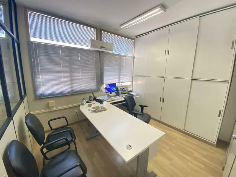 Sala Comercial à venda no Centro: