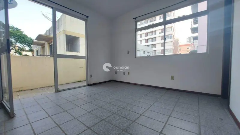 Duplex à venda no Centro: