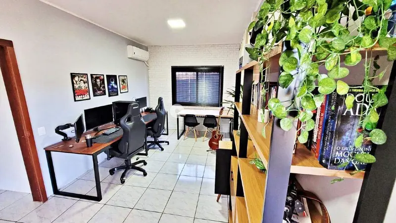 Casa à venda no Tancredo Neves: 