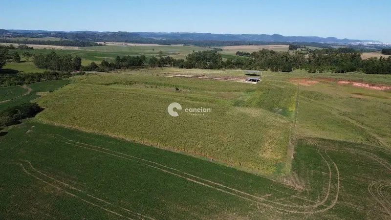 Área Rural à venda no Zona rural: 