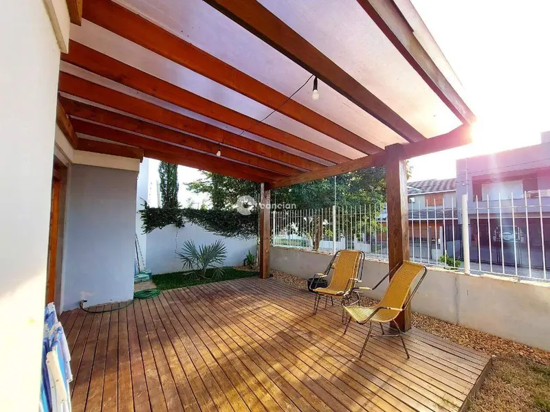 Casa à venda no Pé de Plátano: 