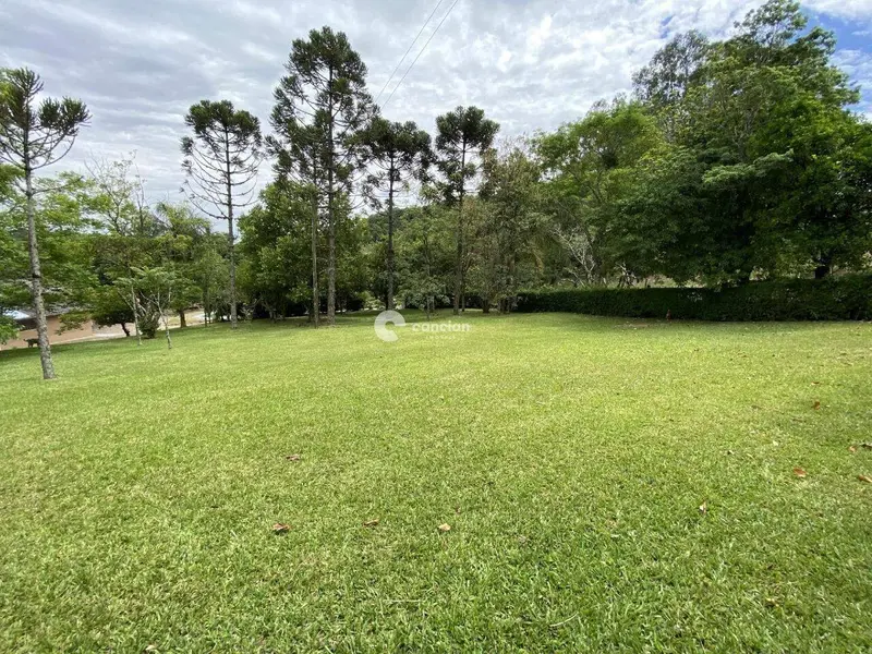 Casa à venda no Parque Serrano I: