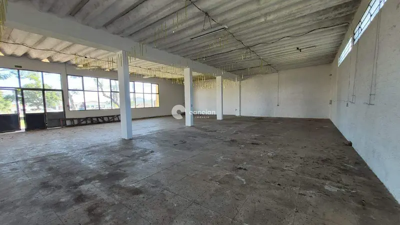 Terreno Comercial à venda no Juscelino Kubitschek: