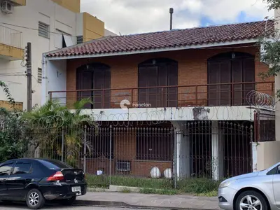 Casa à venda no Centro: 