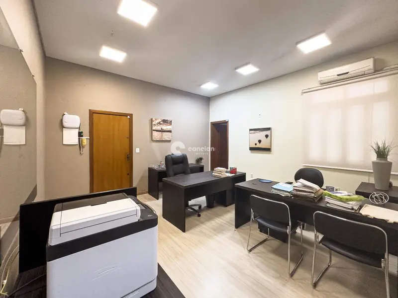 Sala Comercial à venda no Centro: 