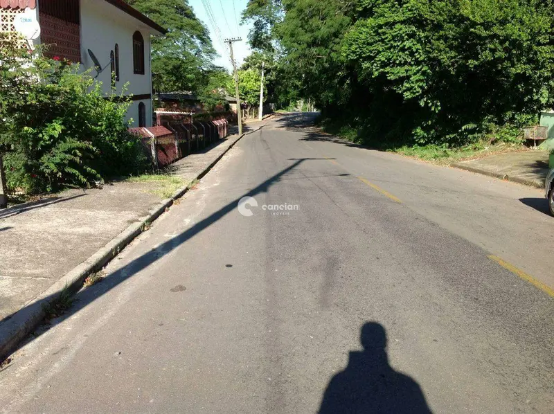 Terreno à venda no Chácara das Flores: 