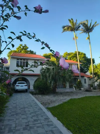 Casa de Condomínio à venda no Camobi: 