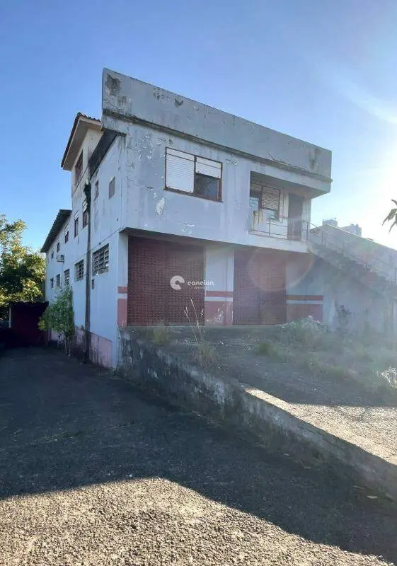 Terreno à venda no Nossa Senhora Medianeira: 