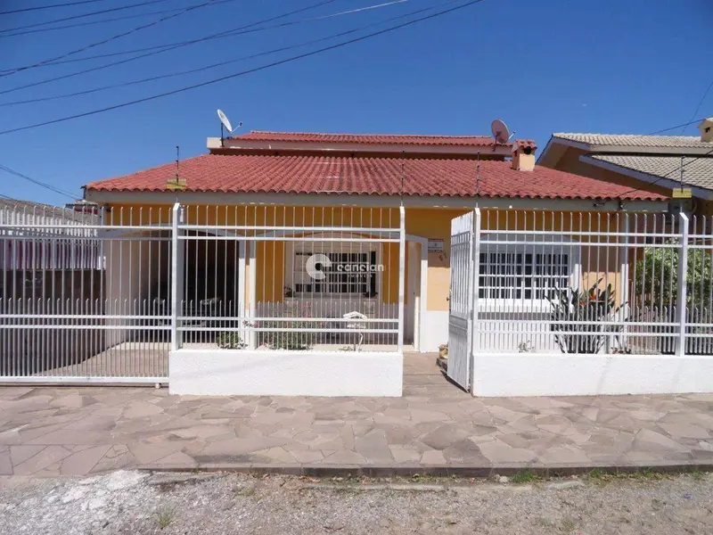 Casa à venda no Dom Antônio Reis: 