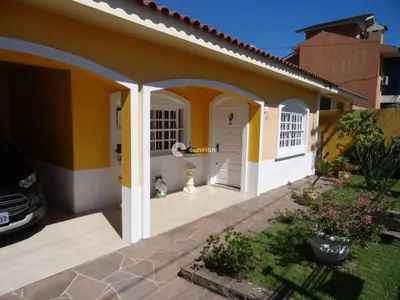 Casa à venda no Dom Antônio Reis: 