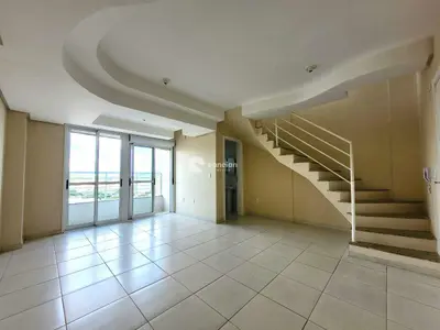 Duplex à venda no Centro: 