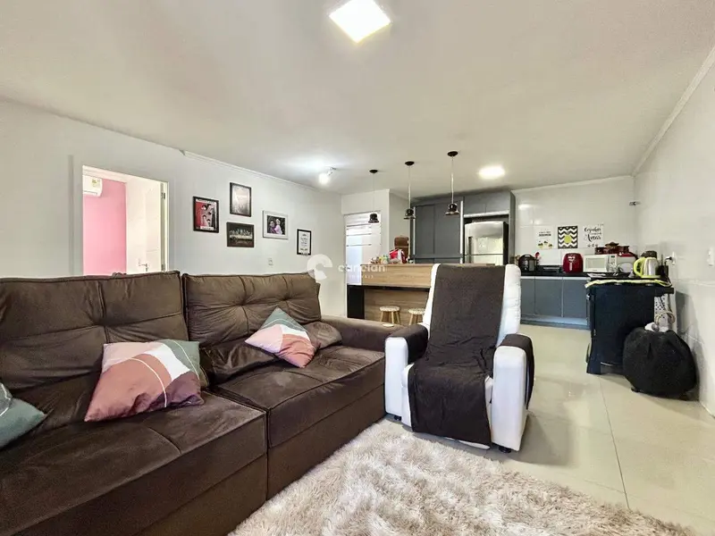 Casa à venda no Camobi: 
