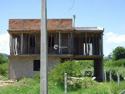 Casa à venda no Camobi: 