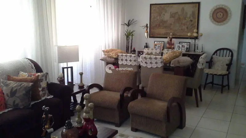 Apartamento à venda no Centro: