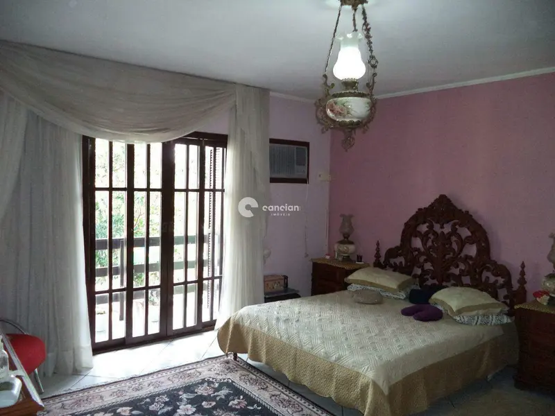 Casa à venda no Pinheiro Machado: 