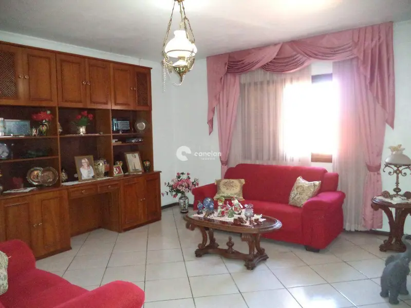 Casa à venda no Pinheiro Machado: 