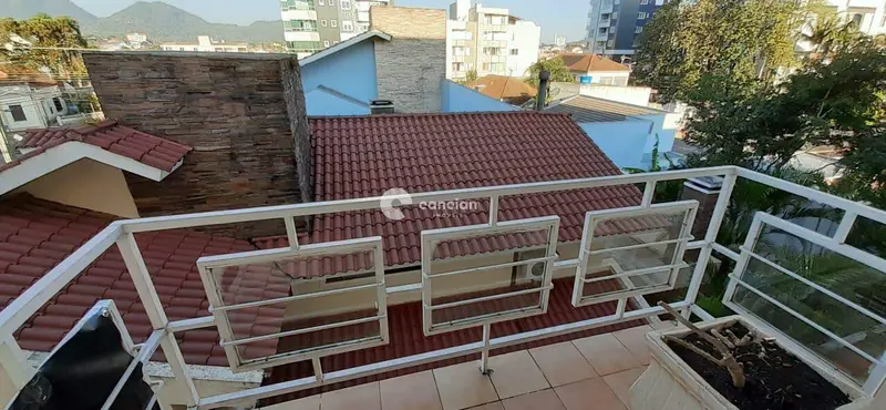 Apartamento à venda no Menino Jesus: 