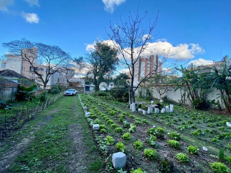 Terreno à venda no Menino Jesus: