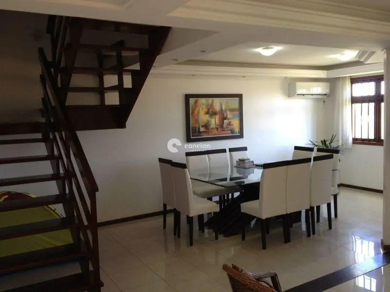 Casa à venda no Camobi: 