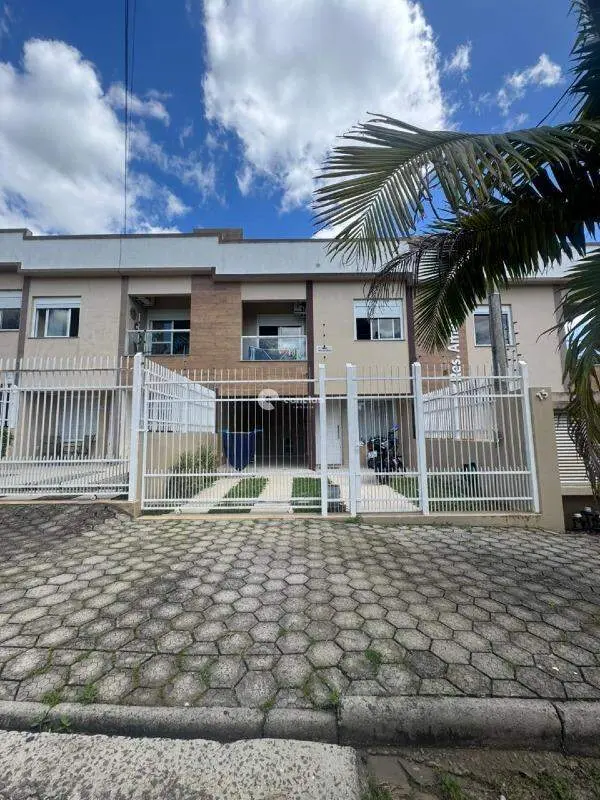 Casa à venda no Camobi: