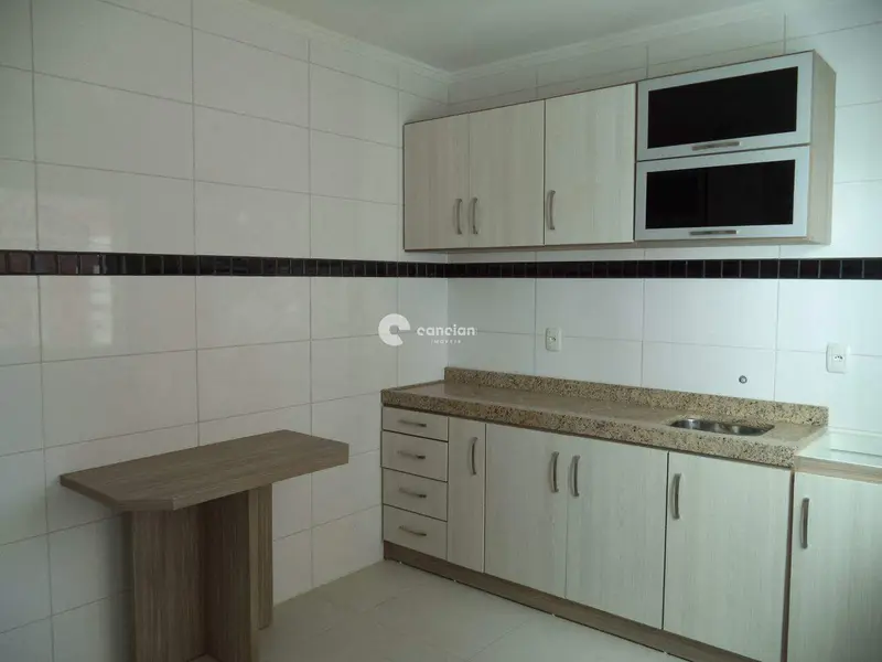 Casa à venda no Camobi: